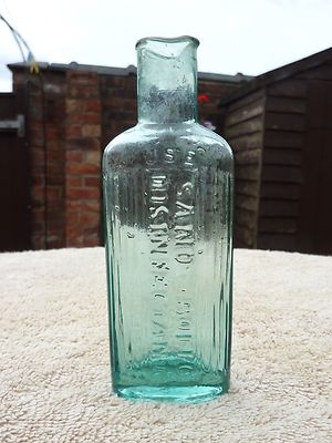 Sano Bolic Desinfektionsmittel hellgrün gerippt Glas Giftflasche Apotheker Chemiker