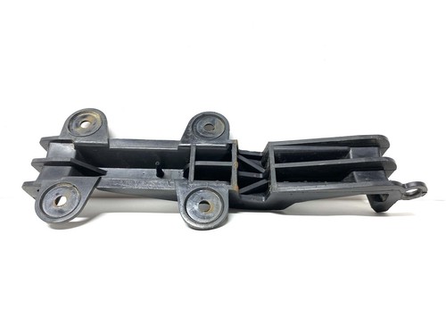 86-92 Audi 80/90 B3 soporte guía de parachoques delantero derecho 893 807 253 - Imagen 6 de 9