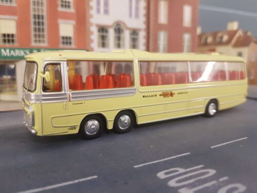 1:76 Scale Model Bedford VAL 1967 Plaxton Panorama Coach Wallace Arnold Bus 1:72 - Picture 5 of 6