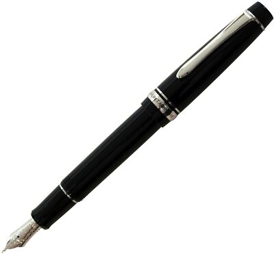Pilot Fountain Pen Custom Heritage 912, Black Body, M-Nib