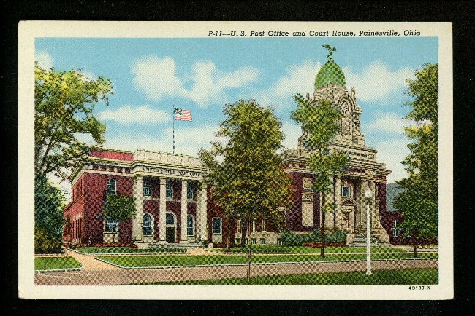 Post Office postcard Ohio OH Painesville Court House flag columns clock