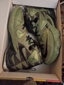 lebron 13 northern lights