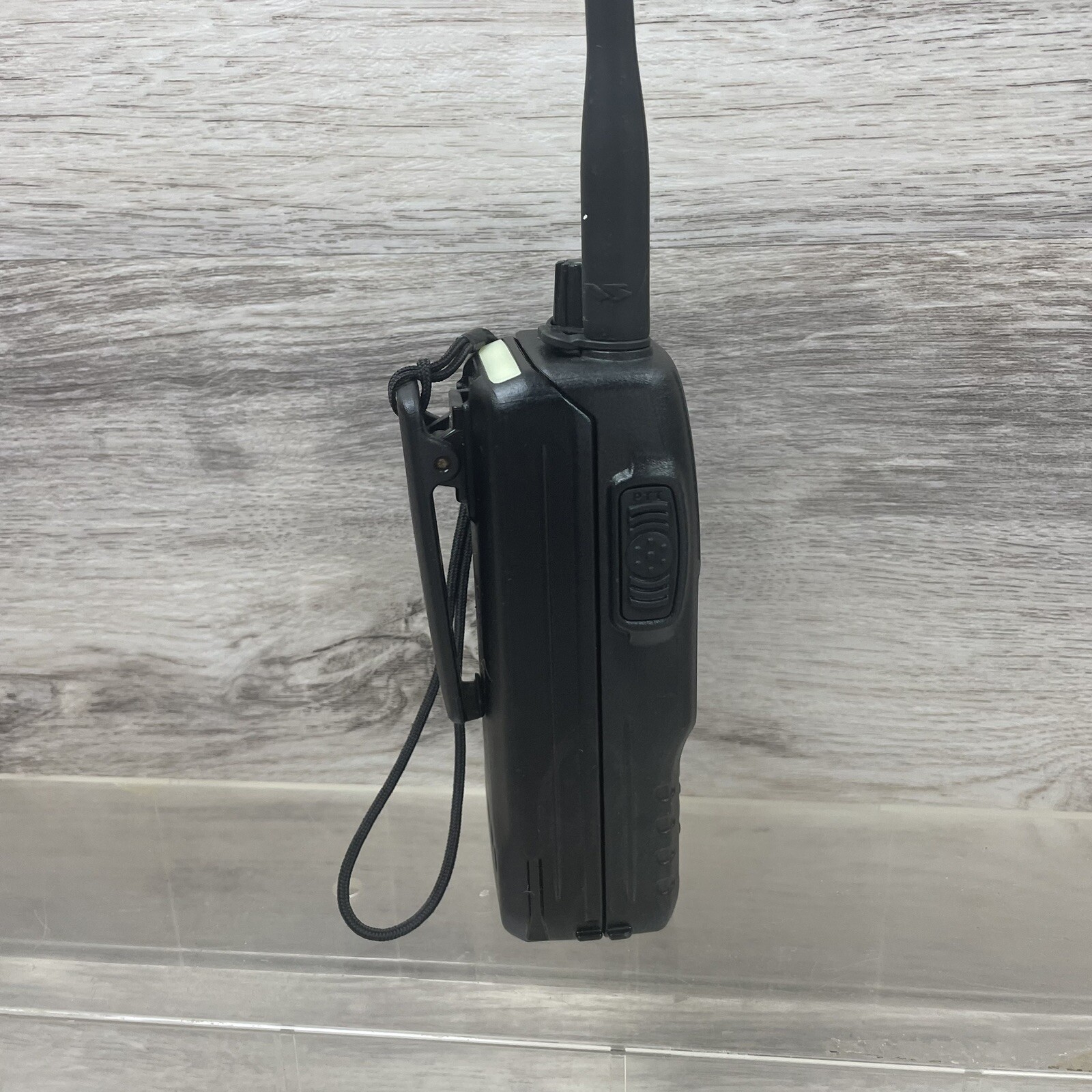 Standard Horizon Walkie Talkie Floating Marine Radio HX290 Black Belt