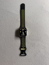 Apple Watch Series 8 45mm Aluminiumgehäuse-S...
