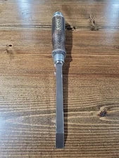 Narex Mortise Chisel 1/2 Inch. With Egde Guards.