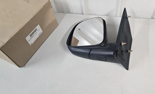 GENUINE GM Mirror Left 15046459 1996-2000 CHEVY EXPRESS Savana