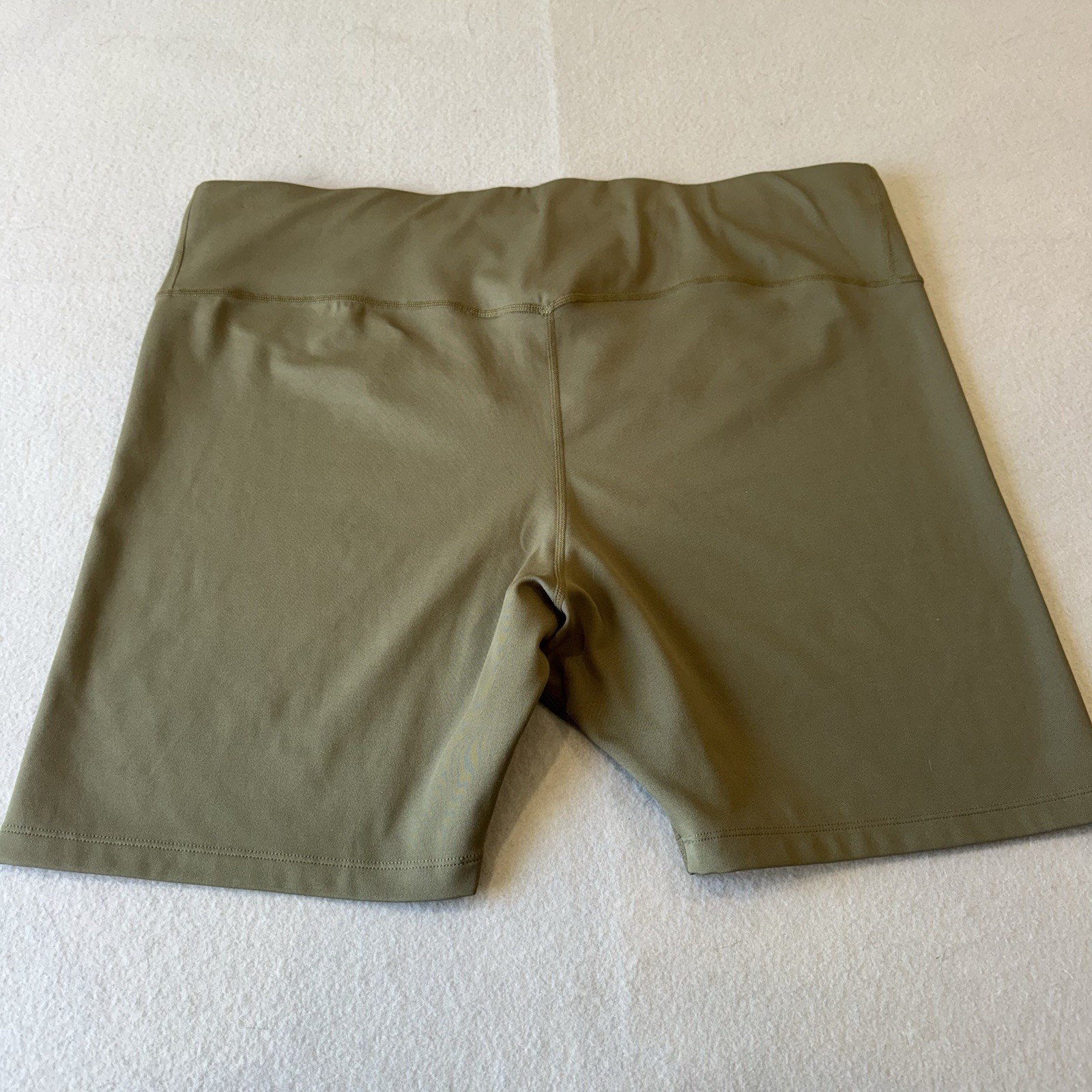 Nike Shorts Womens 2XL XXL Dri Fit High Waisted Biker Shorts Yoga Green-image