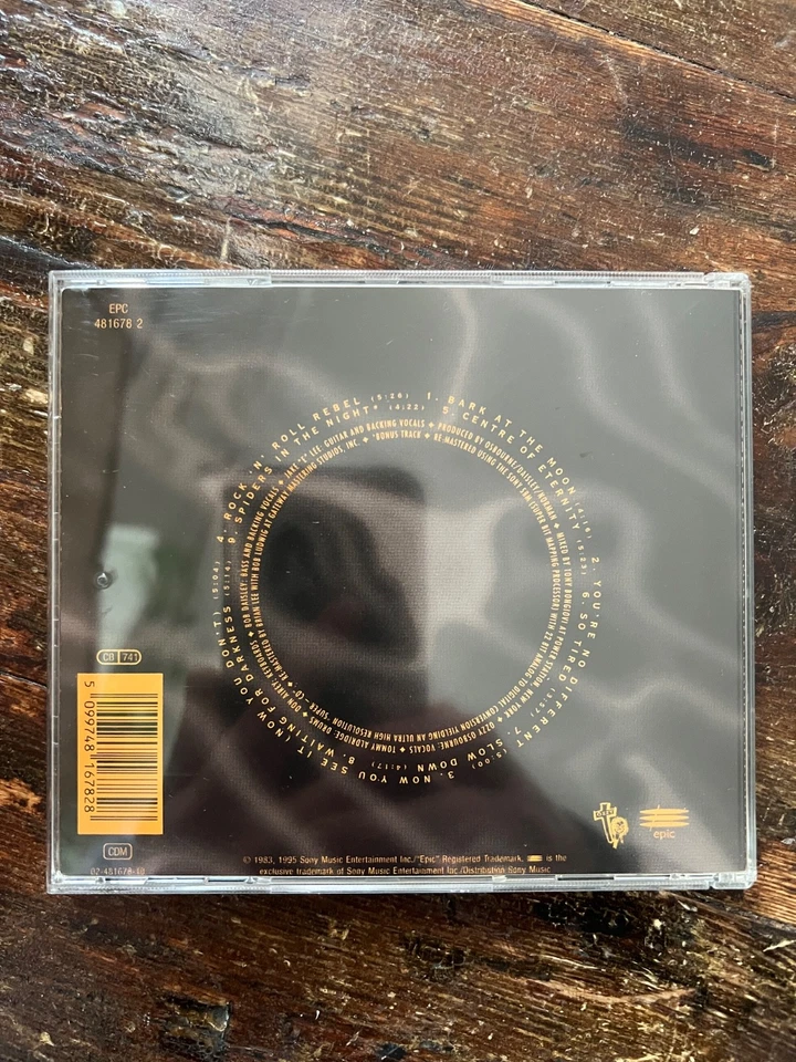 OZZY OSBOURNE -  Bark at the moon - CD - epic 4816782 - Bild 3 von 3