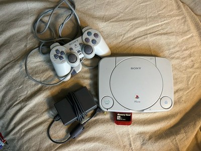 Sony PS One Model SCPH-101 Video Game Console Bundle w/1 Controller - Tested