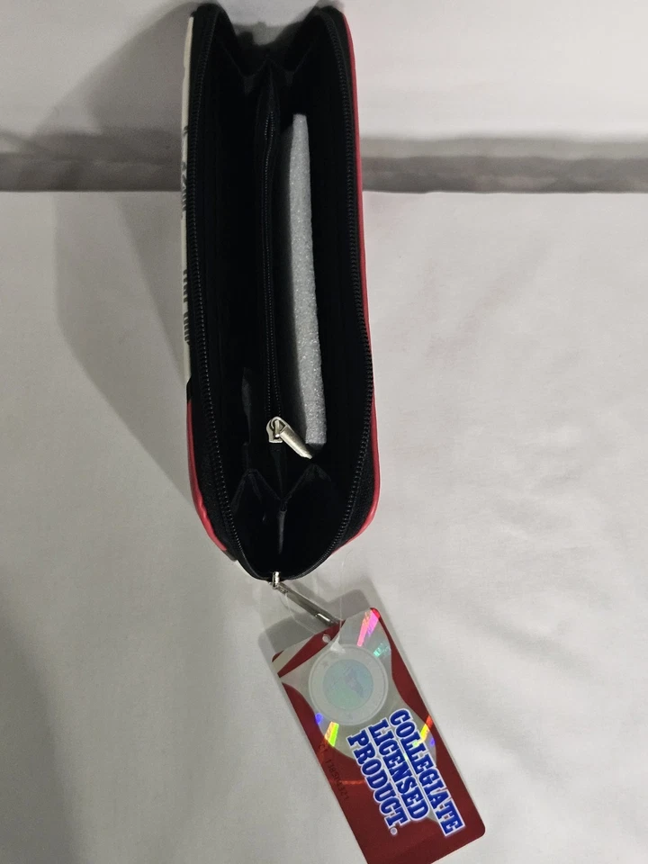 Ohio State Buckeyes NCAA Red Hand Purse/Wallet New With Tags - Image 4 of 4