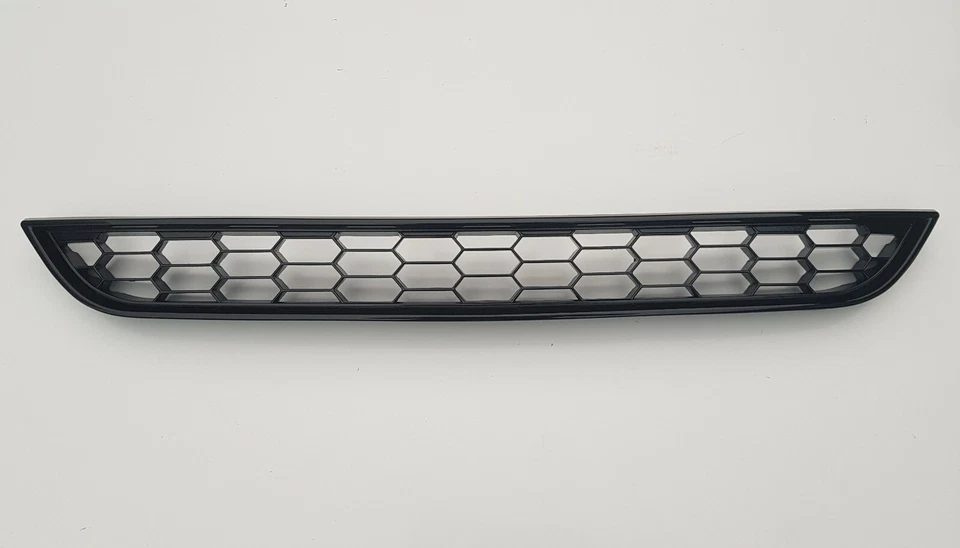 Parrilla de malla inferior de panal para Ford Fiesta Zetec S mk7.5 2013+ rejilla Foto 3 de 4