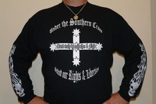 CAMISETA EUREKA FLAG JURAMENTO MANGA LARGA "BAJO LA CRUZ DEL SUR ESTAMOS" NEGRA