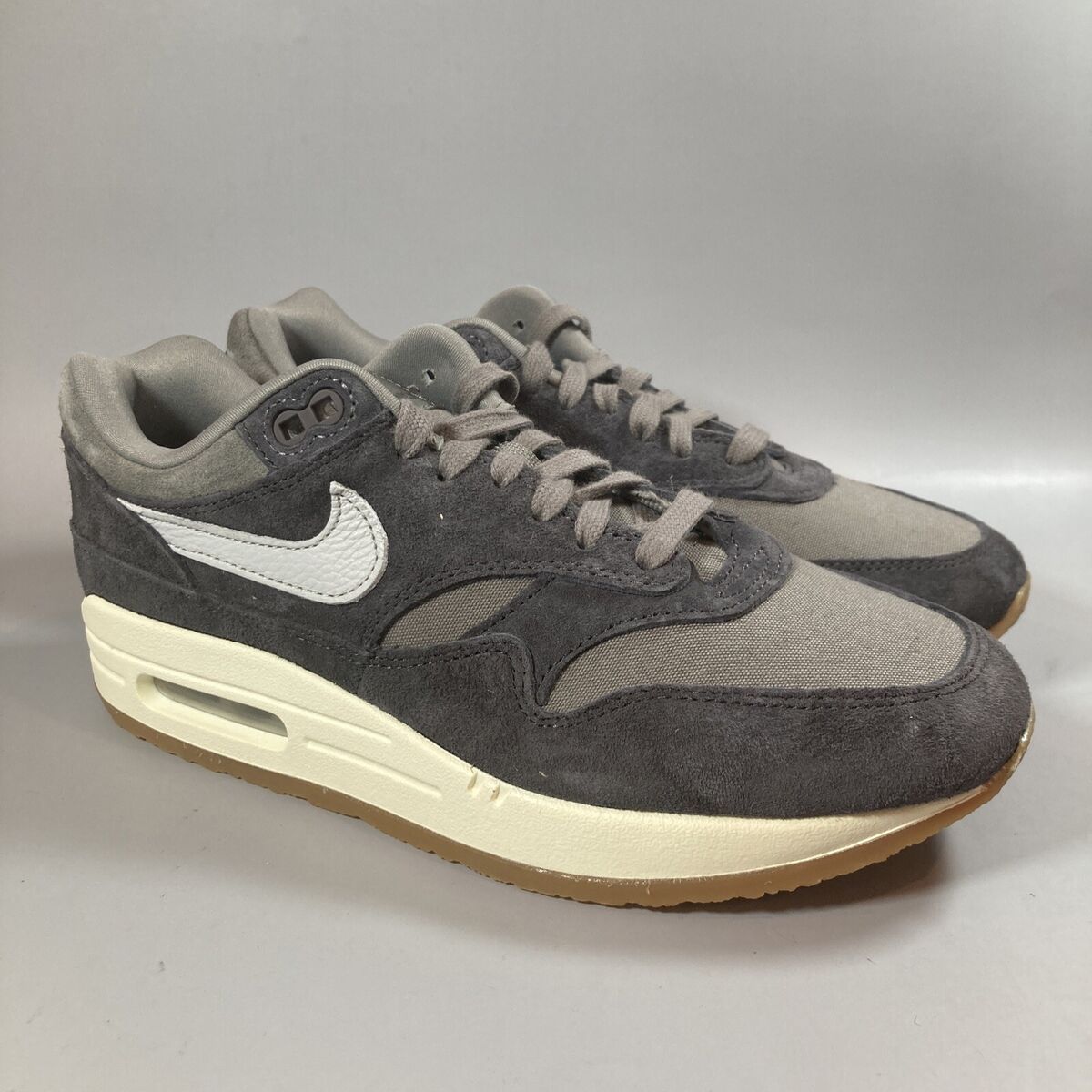 Size 7 - Nike Air Max 1 Premium Crepe - Soft Gray 2023 | eBay Size 7 - Nike Air Max 1 Premium Crepe - Soft Gray 2023 | eBay