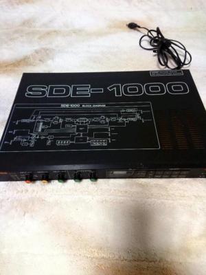 USED ROLAND SDE-1000 DIGITAL DIMENSION SPACE DELAY ELECTRIC GUITAR