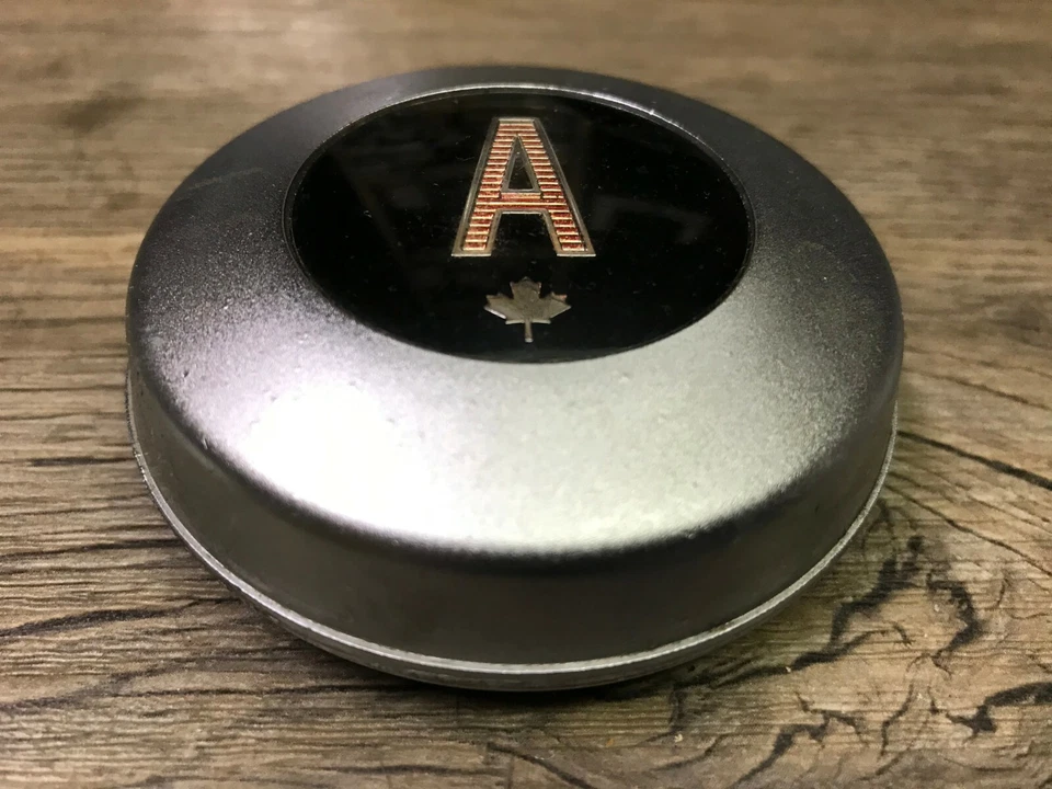 1968 68 PONTIAC ACADIAN USADO BONÉ DE CHIFRE GM RARO E MUITO BOM - Imagem 2 de 3