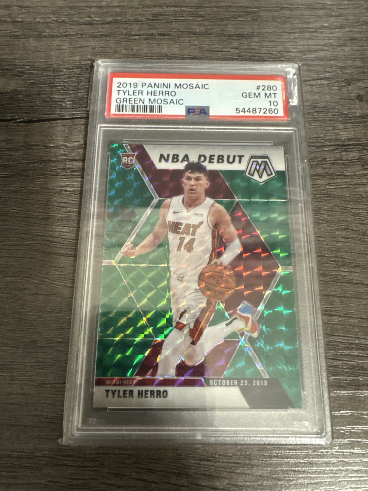 2019-20 Panini Mosaic - NBA Debut Tyler Herro #280 Green Prizm (RC)