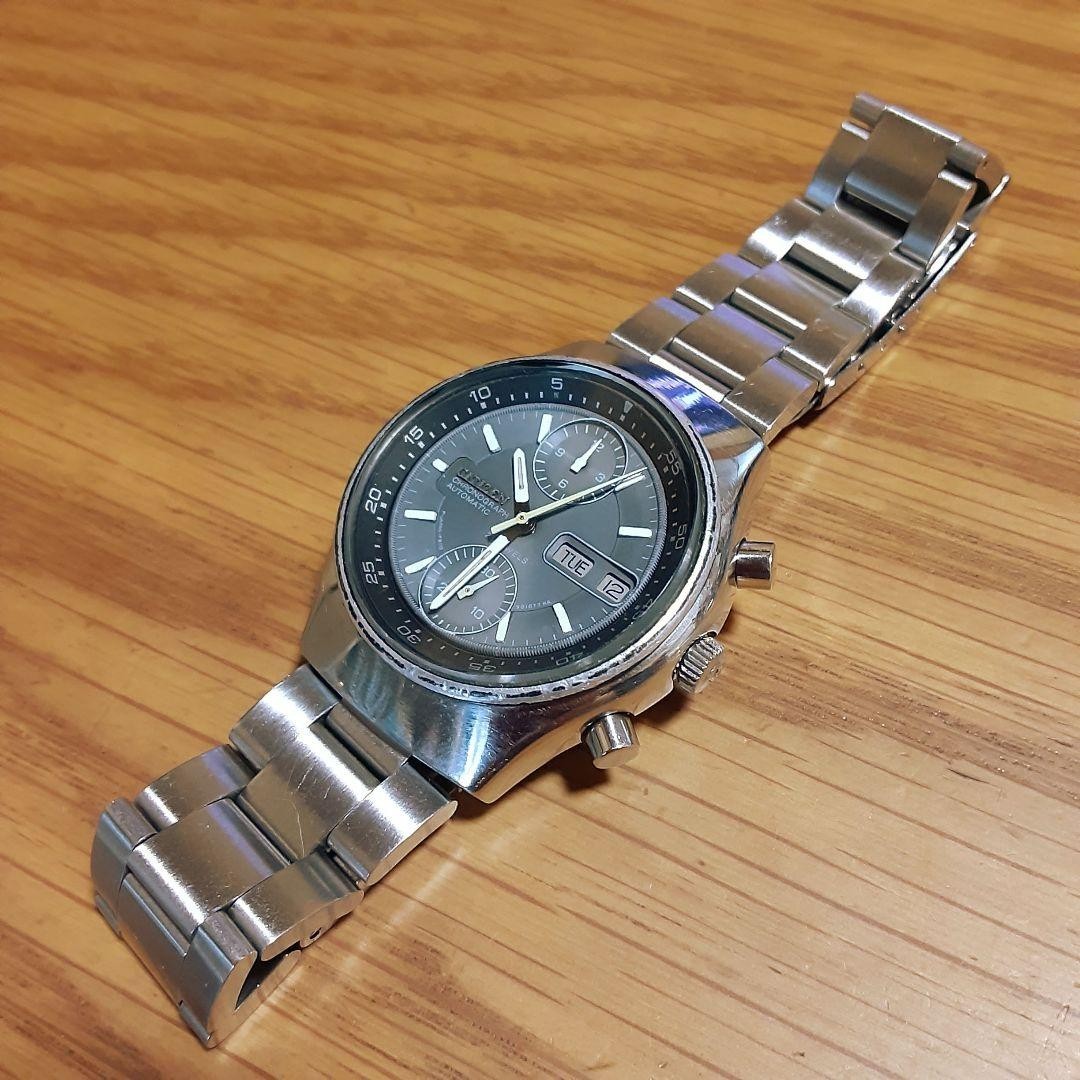 Used Citizen Challenge Timer Automatic Watch in G… - image 3