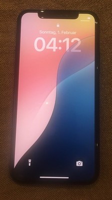 Apple iPhone 11 Pro - 64GB - Midnicht Green  (Ohne Simlock) Akku Kapazität 73 %