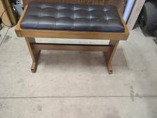 Vintage Organ Bench Measures 31in W x 23in T x 13in D MAKE OFFER 