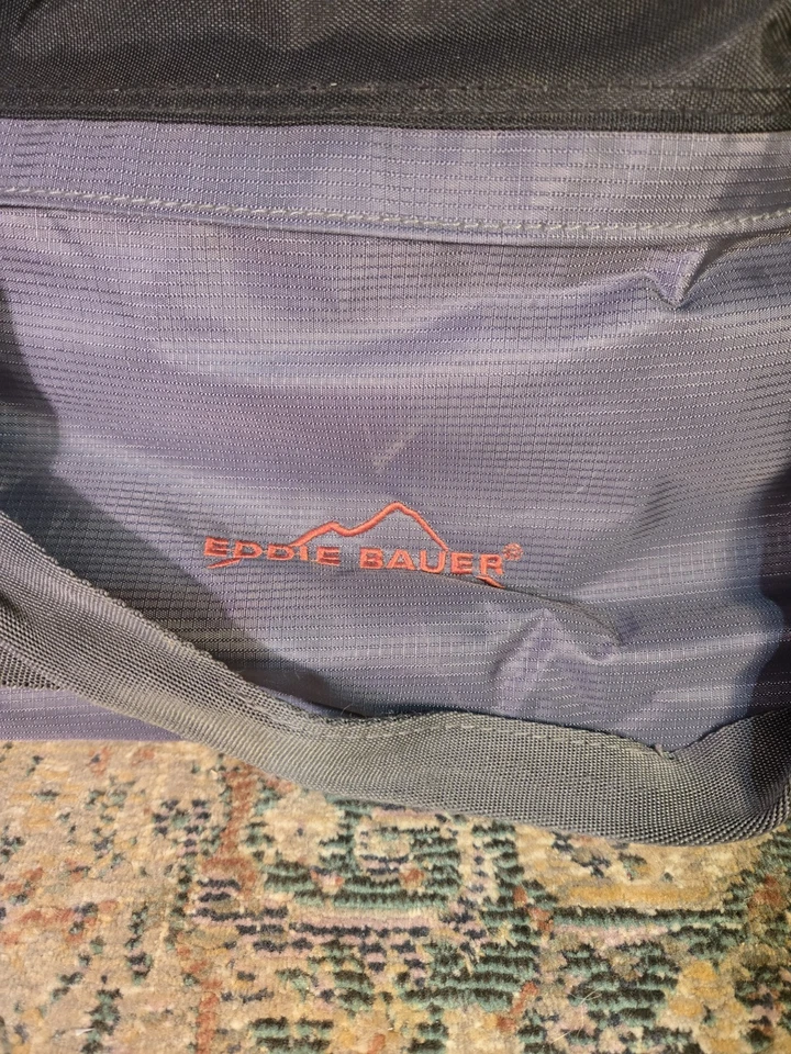 Bolsa de viaje Eddie Bauer con ruedas grande negra de lona equipaje de mano Foto 2 de 4