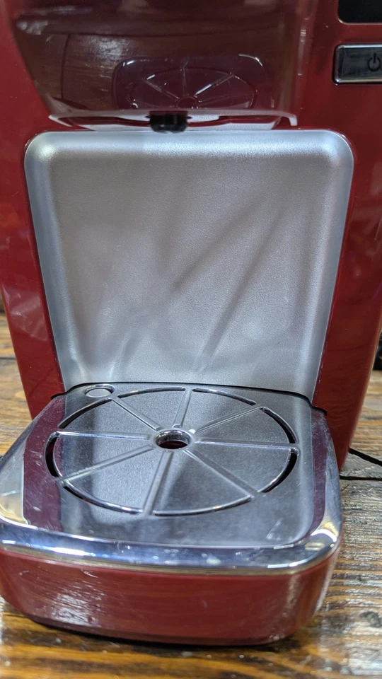 Red Keurig K10/ B31 Mini Plus Coffee Maker - Image 4 of 4