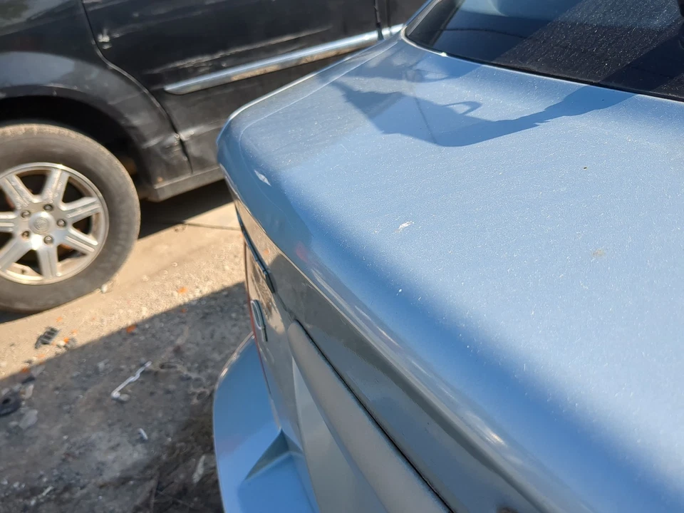 2003-2006 Hyundai Accent Trunk/decklid/hatch/tailgate Oem D9F6U Foto 3 de 4