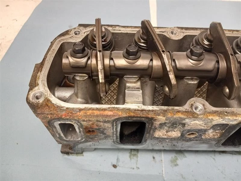 Chrysler Town Country 2002-2007 culata lateral izquierda Foto 2 de 4