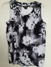 Simply Vera Wang Size SX Pullover Top Shirt Tank Tunic