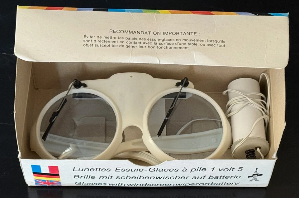 1970's Windshield Wiper Novelty Glasses w/ Wired Battery Control / Original Box - Image 4 of 4
