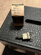 NOS 1971-1972 Mercury Capri Brake Light Switch D0RY-13480-A