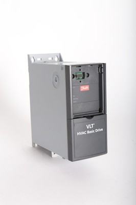 DANFOSS 131L9862 VLT HVAC Basic Drive - FC-101PK75T4E20H4XXCXXXXXXXAXBXCXXXXDX