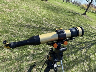 Coronado 90mm SolarMax II Telescope w/ Double Stack Etalon Hydrogen Alpha Meade
