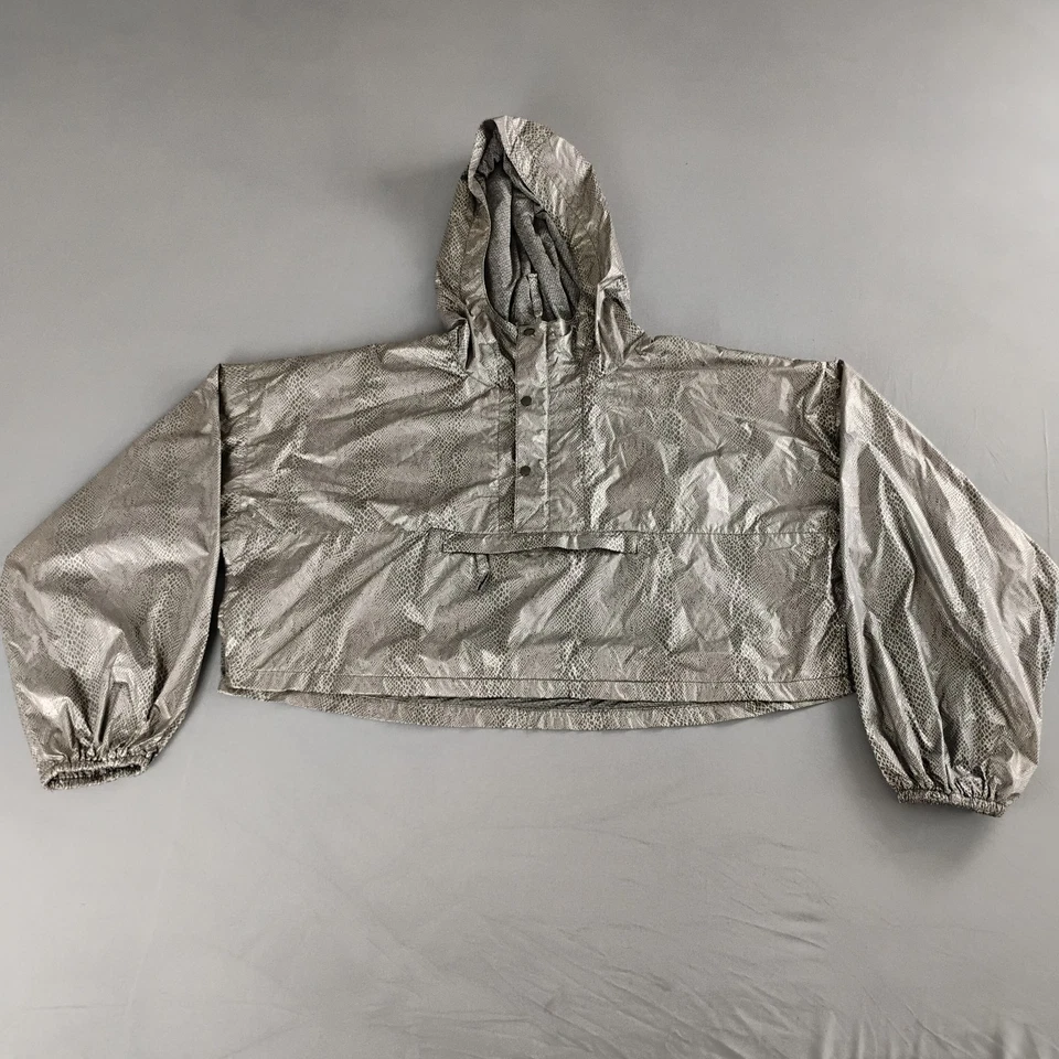 Chaqueta cortavientos Free People Movement para mujer pequeña recortada con capucha estampado animal Foto 4 de 4