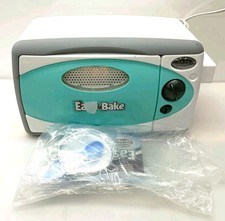 Hasbro Easy Bake Oven  Snack Center 2003 Model 35230 Pistachio