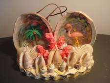Vintage Florida Pink Flamingo Sea Shell Coral TV Lamp