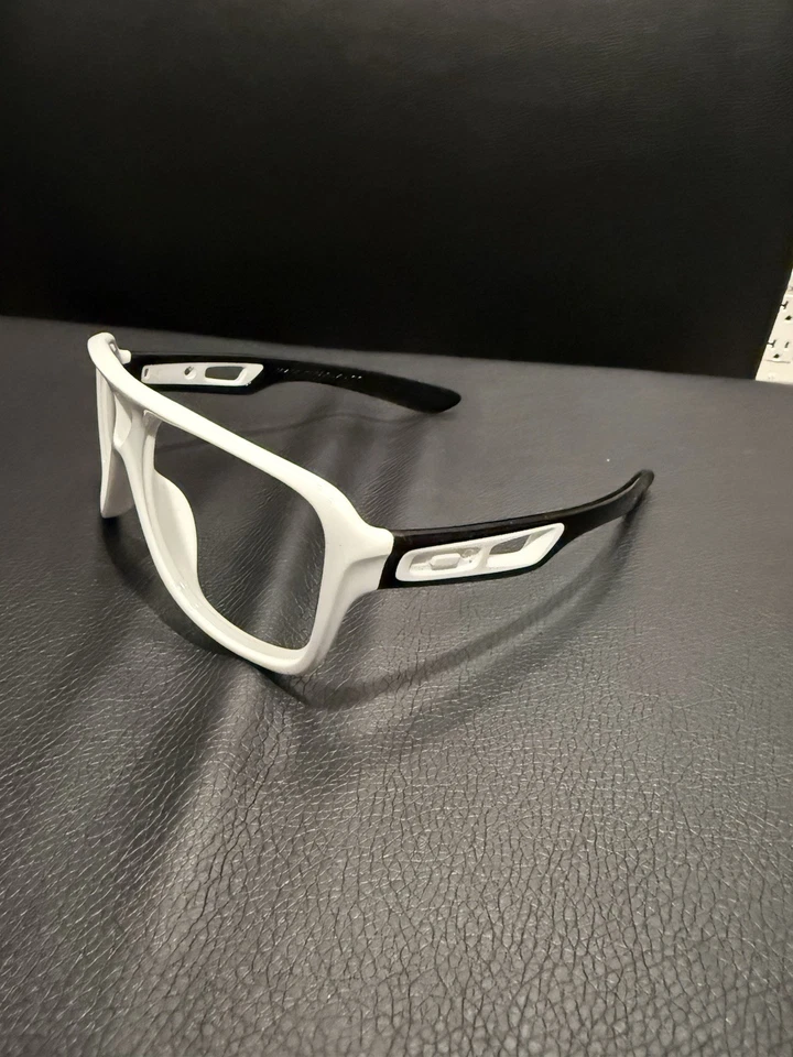 Marco Oakley Dispatch II 2 blanco pulido/negro pulido (iconos incluidos) Foto 2 de 4