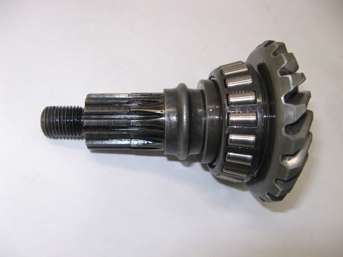 78 YAMAHA XS750 OUTPUT MIDDLE GEAR SHAFT | eBay