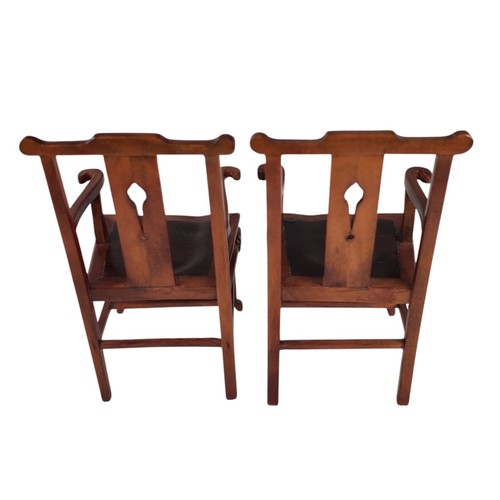 Dollhouse Miniature Dining Table & 4 Chairs - Exquisite Details Vintage 1:12 - Picture 11 of 21