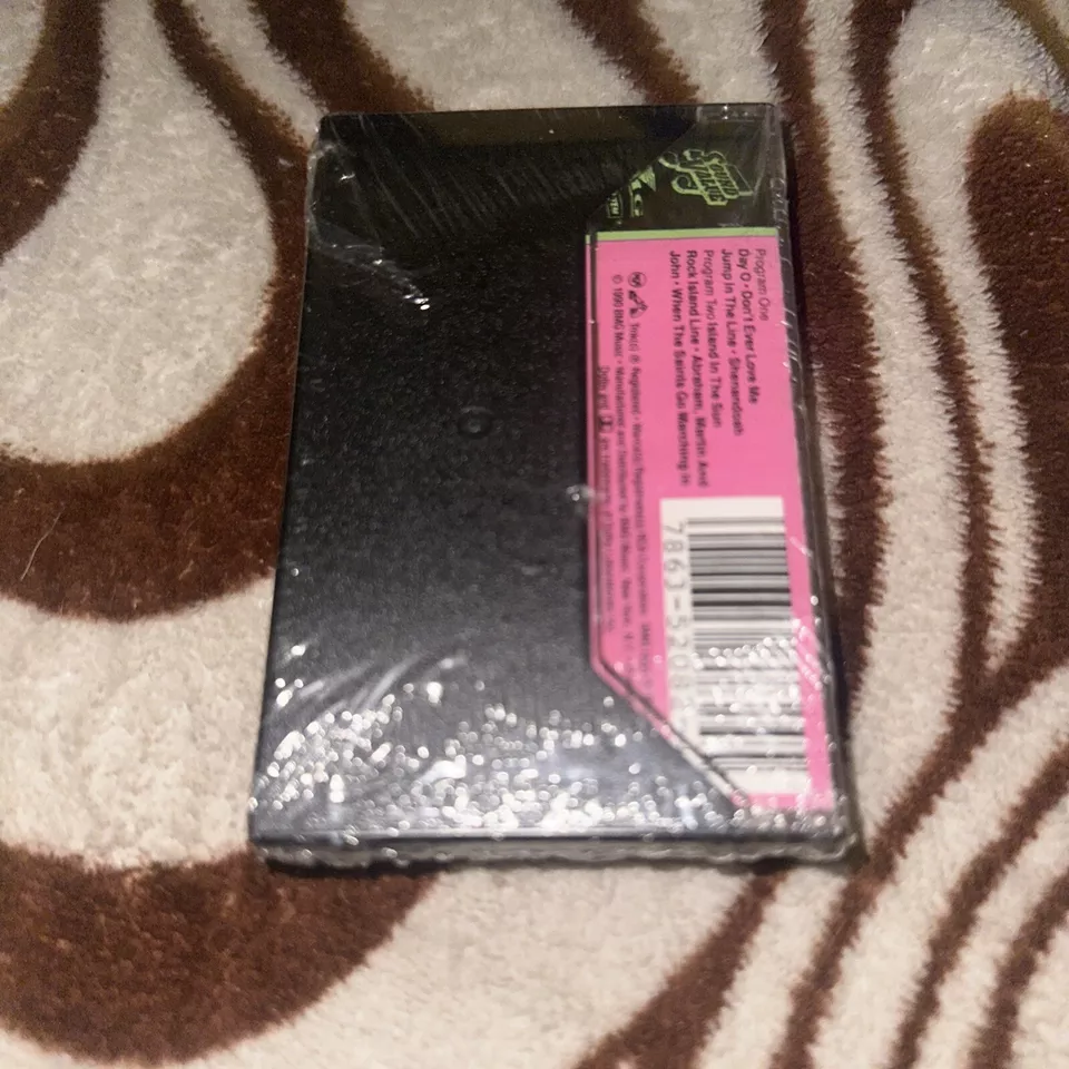 HARRY BELAFONTE - DAY O & OTHER HITS (Cassette, 1990, RCA/BMG) 2082-4-R - Image 2 of 3