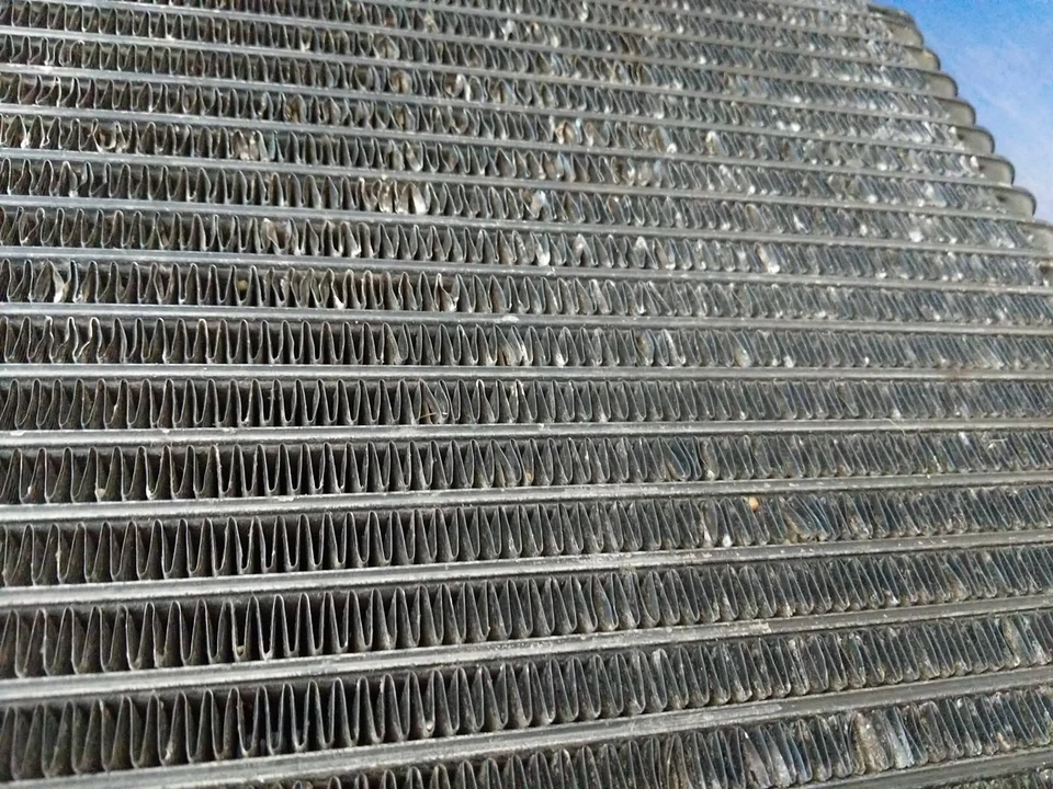 Radiador refrigerador de óleo de transmissão Lexus LX470 1998-2007 fabricante de equipamento original - Imagem 2 de 4