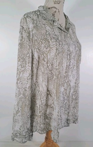 ZARA Snakeskin Blouse Button Up Long Sleeve Grey Patch Pocket Animal Shirt XL - Picture 11 of 23