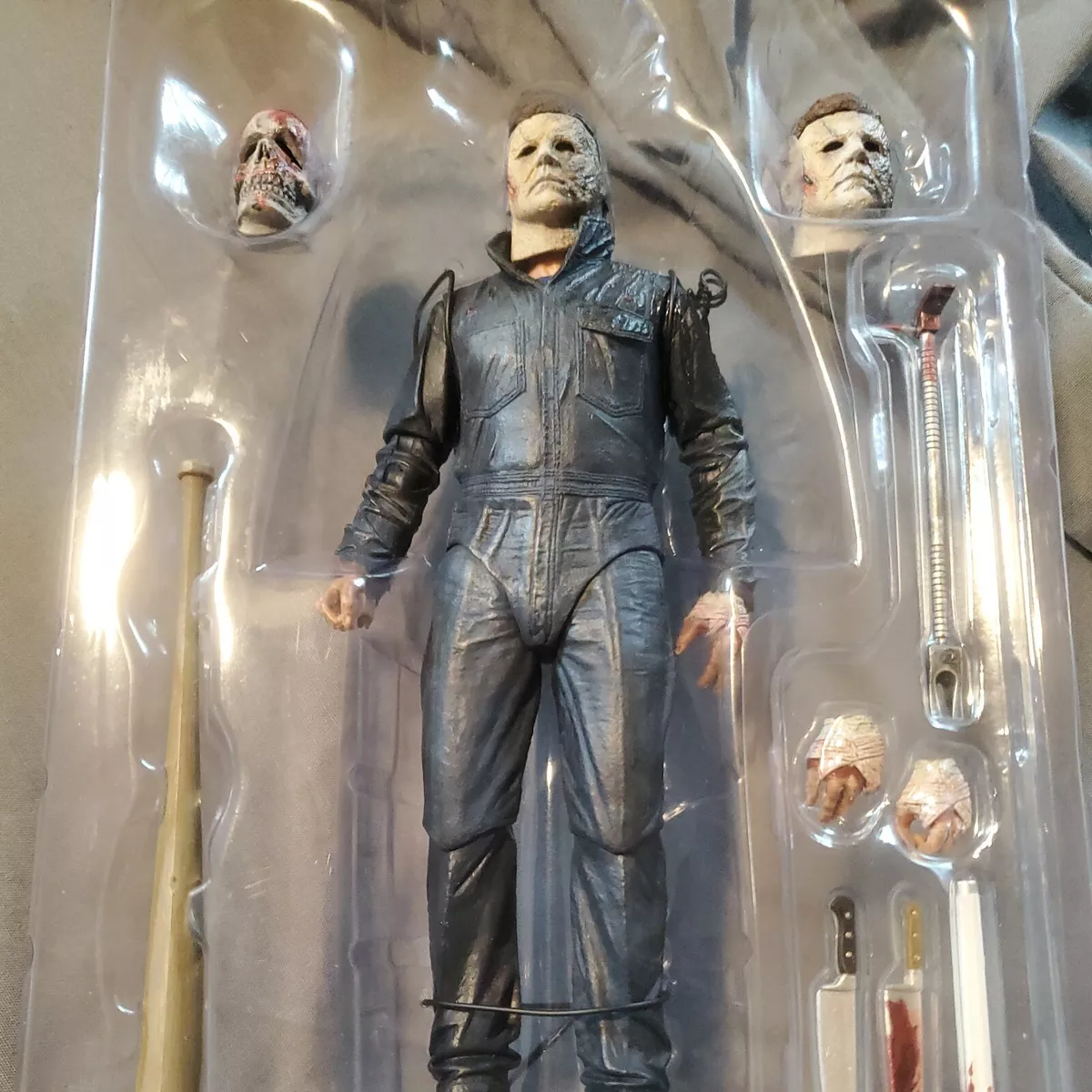 NECA Halloween Kills 7 Scale Action Figure Michael Myers 60644