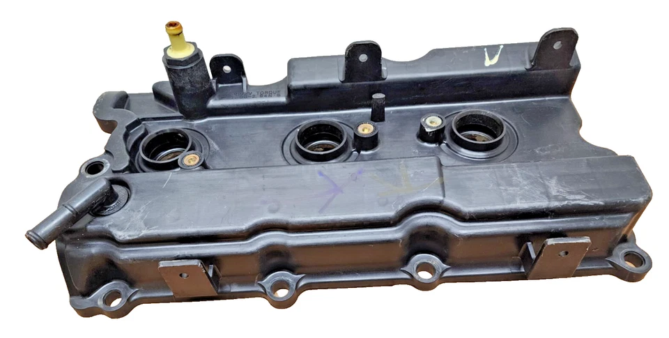Cubierta de válvula de motor trasero Nissan Máxima 2002-2008 3,5 L / Altima 3,5 L / Murano 3,5 L Foto 4 de 4