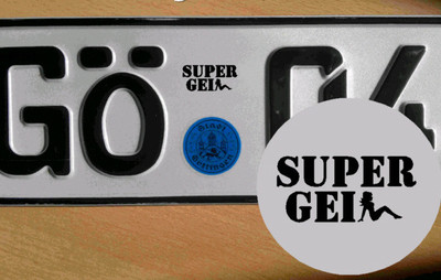2 Stück Super Geil  Kennzeichen Nummernschild Aufkleber Plakette 35x24mm