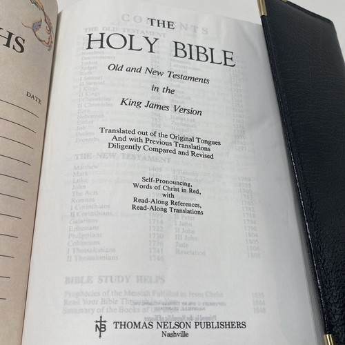 Holy Bible KJV Bonded Black Leather Purse No Strap Giant Print Reference RARE! - Foto 6 di 15