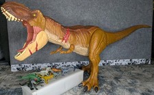 Jurassic World T-Rex Dino Lot 40 Electronic Figure w/ 9 Mini Dinosaurs 2017