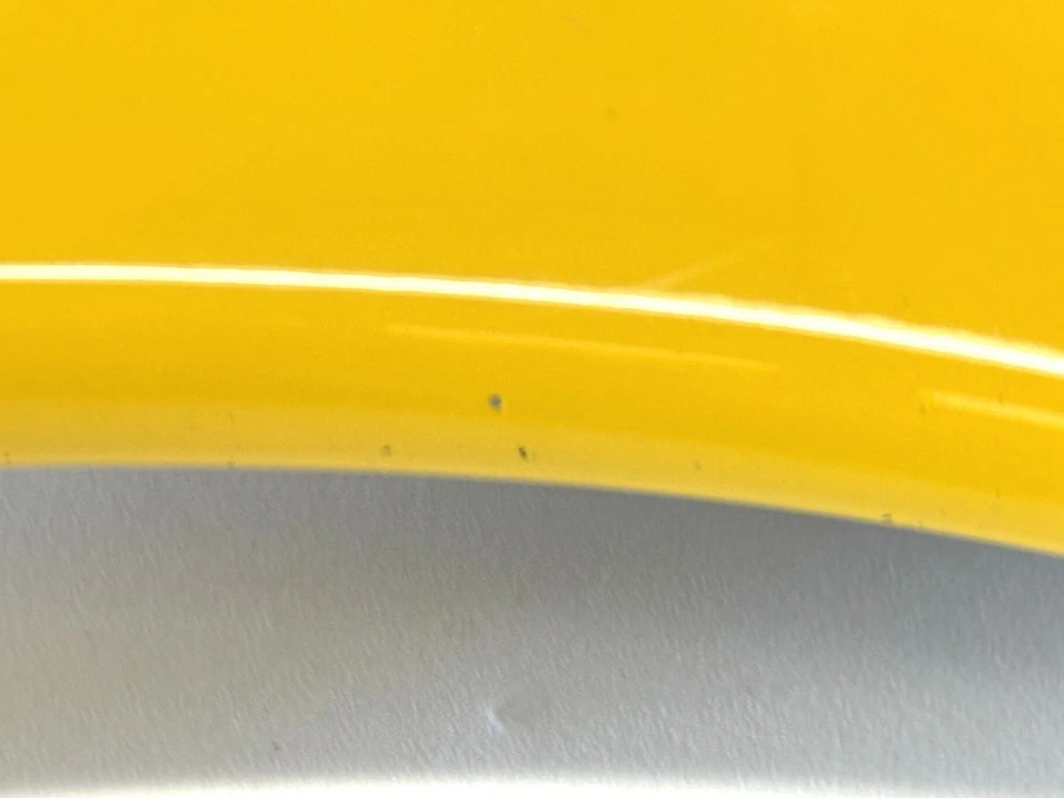 Cubierta de carenado medio amarillo genuino Ducati OEM 996 748 916 48010391A Foto 3 de 4