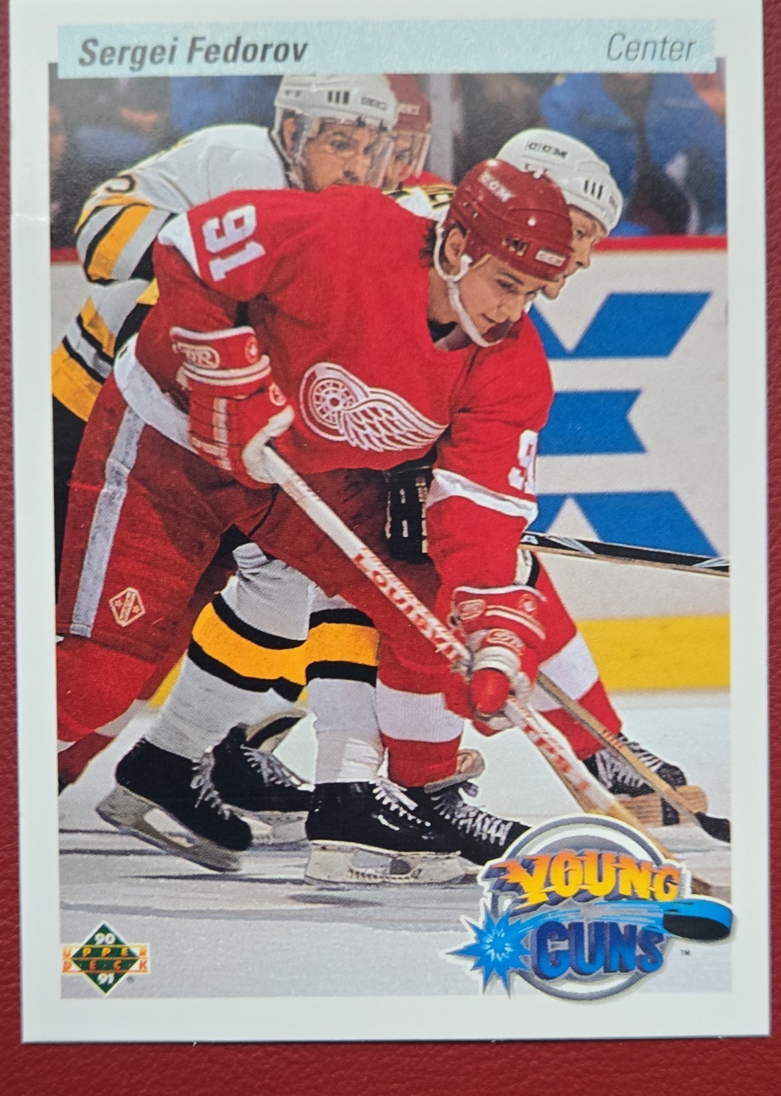 1990-91 Upper Deck - Young Guns Sergei Fedorov #525 (RC)