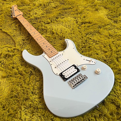 YAMAHA PACIFICA112VM Ice Blue Yamaha Electric Guitar