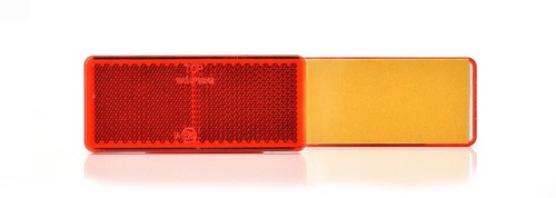 Reflector de señal de seguridad de transporte UP96x42 ROJO 96x42 mm UP AUTO KADA AK848 - Imagen 2 de 4